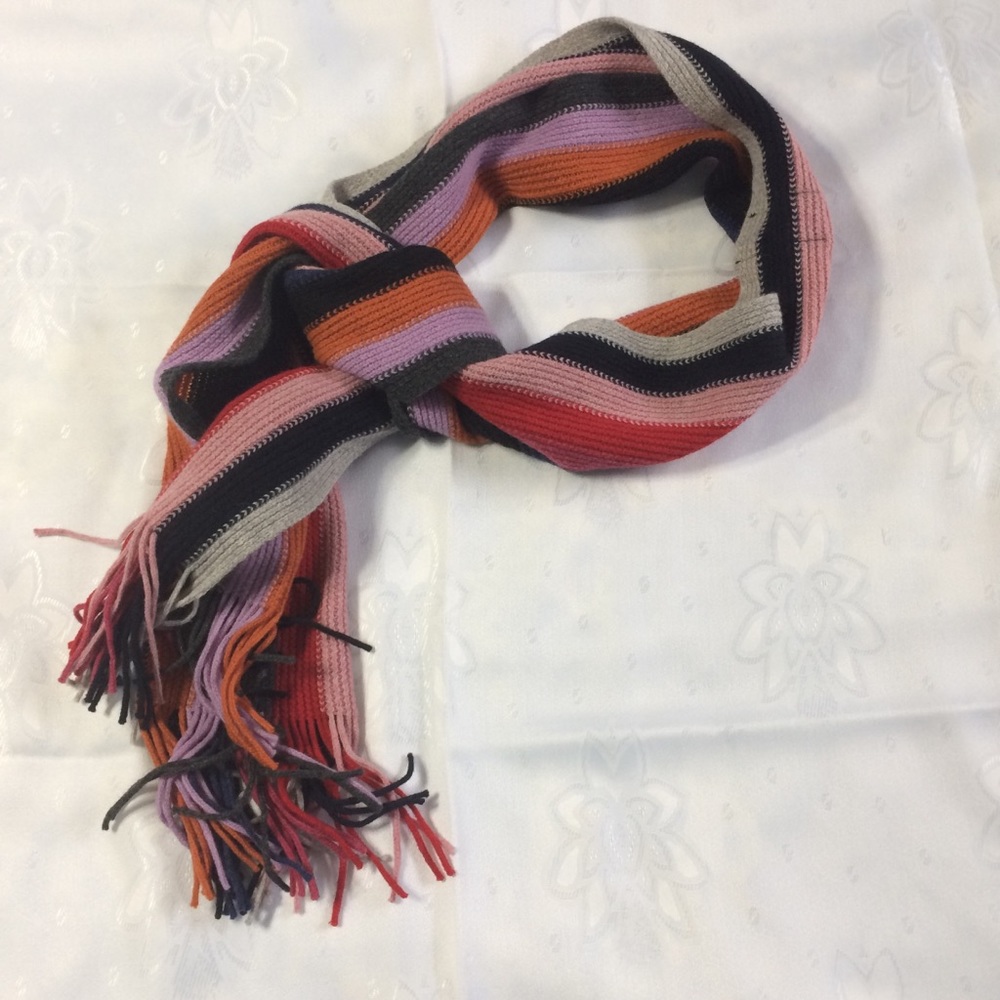 What’s Hot in Hollywood Striped Neck Scarf